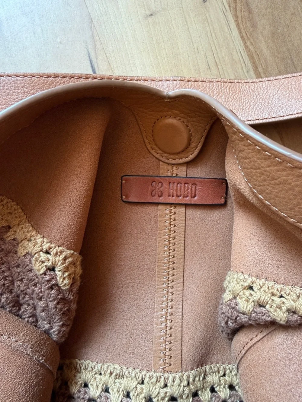Daisy HOBO shoulder bag in Camel - Picture 2 of 12